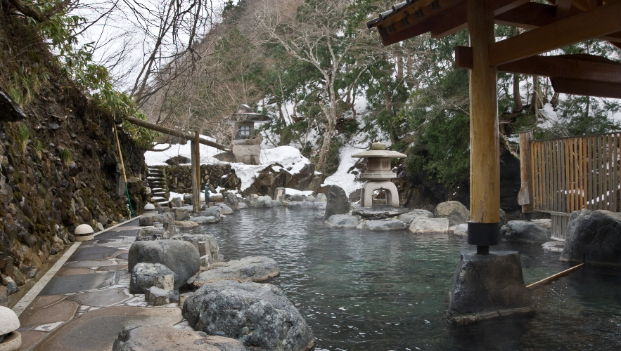 onsen-etiquette-for-foreigners-with-tattoos-1