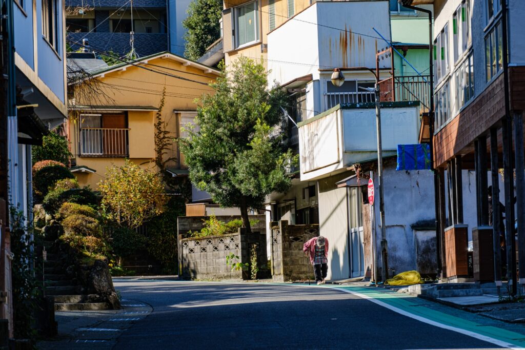 Off the Beaten Path: Secret Autumn Views in Hakone Most Tourists Miss