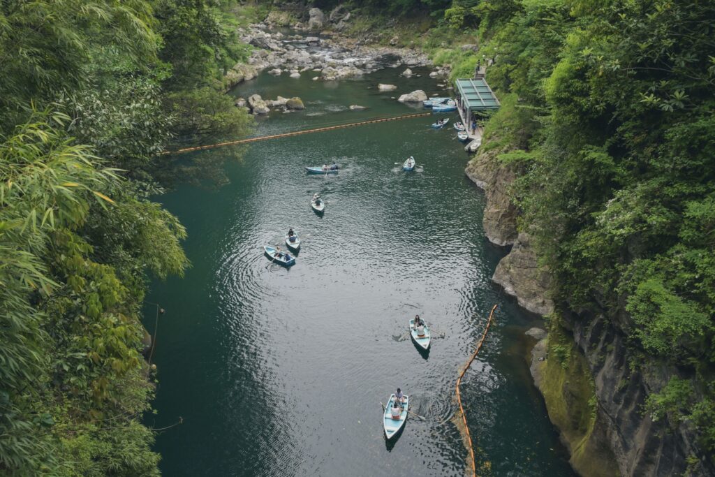 Takachiho Gorge in Autumn: A Mythical Valley of Waterfalls and Fall Colors