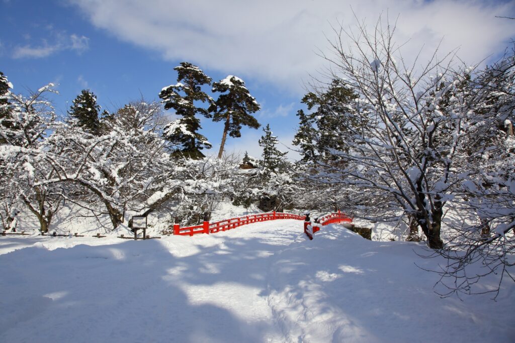 Hokkaido vs Aomori: Where to See the Best Snow in Japan? Hokkaido vs Aomori: Where to See the Best Snow in Japan?