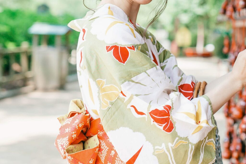 Best Yukata & Kimono for Japan Summer Festivals 2026: What to Wear for Hanabi and Matsuri Best Yukata & Kimono for Japan Summer Festivals 2026: What to Wear for Hanabi and Matsuri