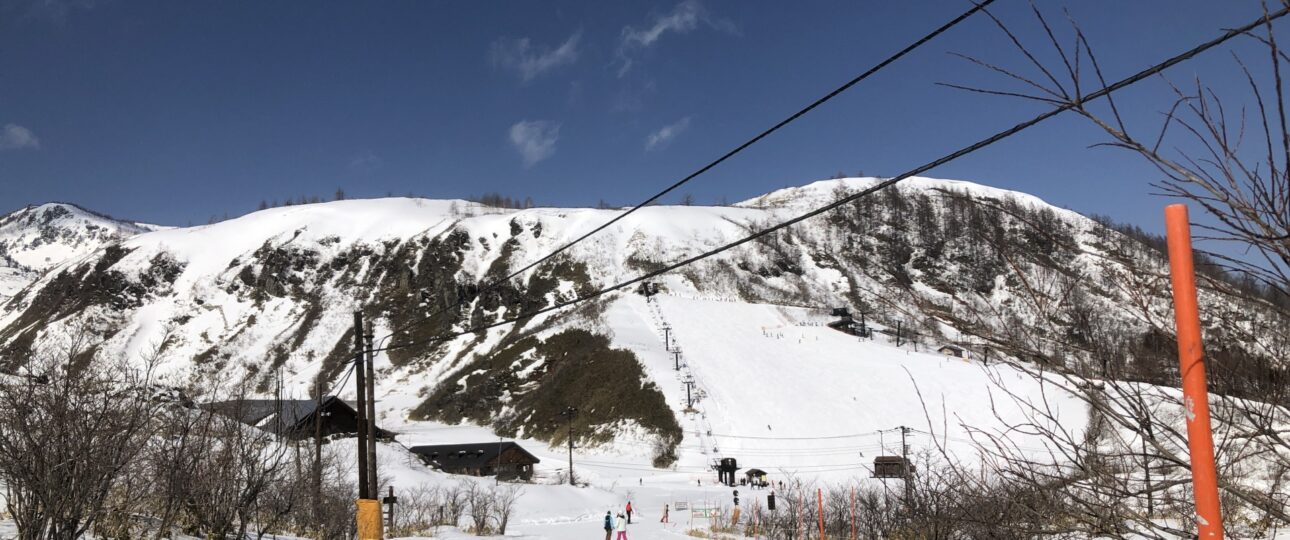 Japan Ski Trip for Seniors: Comfortable Winter Resorts, Onsen & Private Travel Japan Ski Trip for Seniors: Comfortable Winter Resorts, Onsen & Private Travel