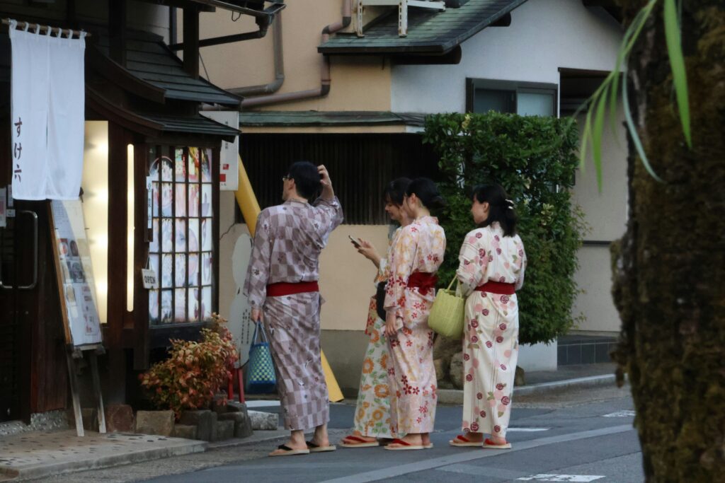 Yukata Guide for Japan Fireworks Festivals 2026: What to Wear, Styling Tips & Festival Essentials Yukata Guide for Japan Fireworks Festivals 2026: What to Wear, Styling Tips & Festival Essentials